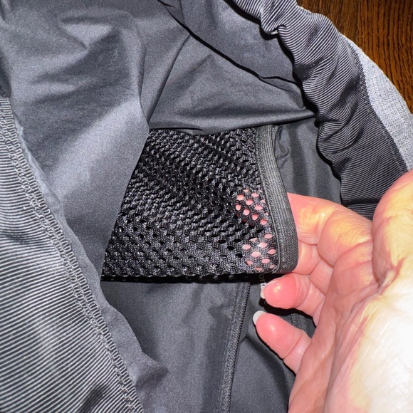 Lululemon Go Lightly Rucksack 26L heathered black/gray main image 6